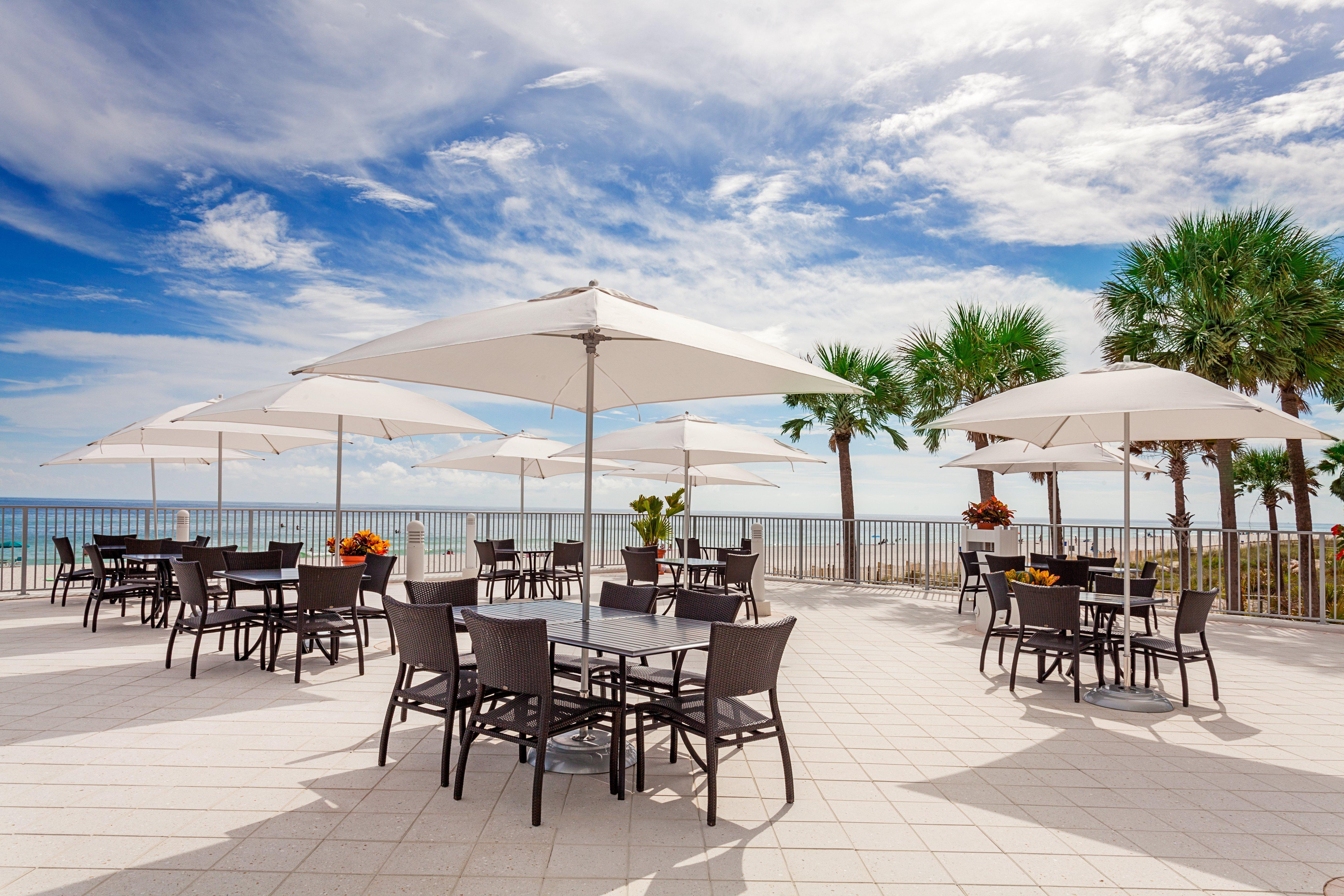 Holiday Inn Express & Suites Panama City Beach Beachfront By Ihg Экстерьер фото