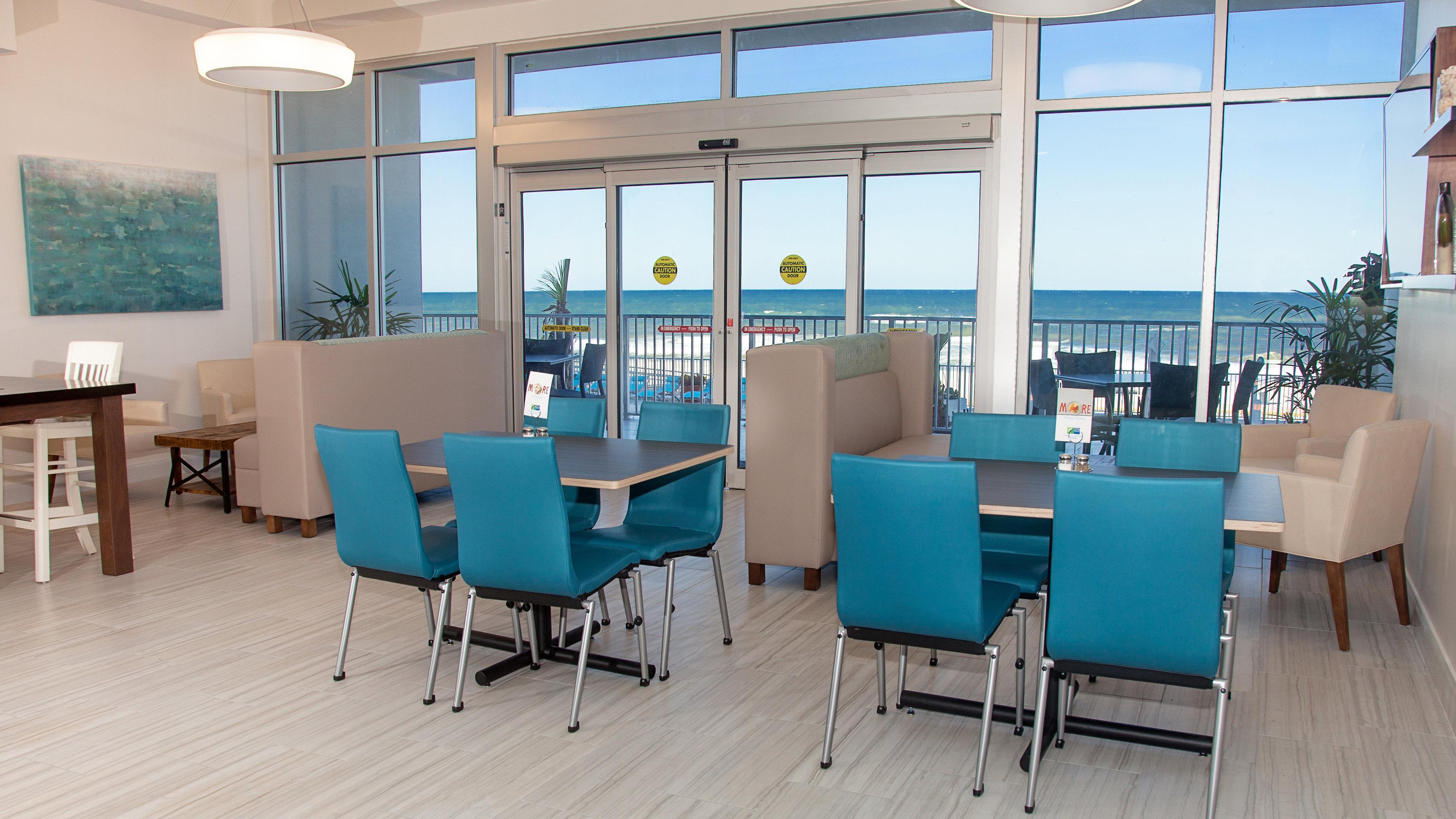 Holiday Inn Express & Suites Panama City Beach Beachfront By Ihg Экстерьер фото