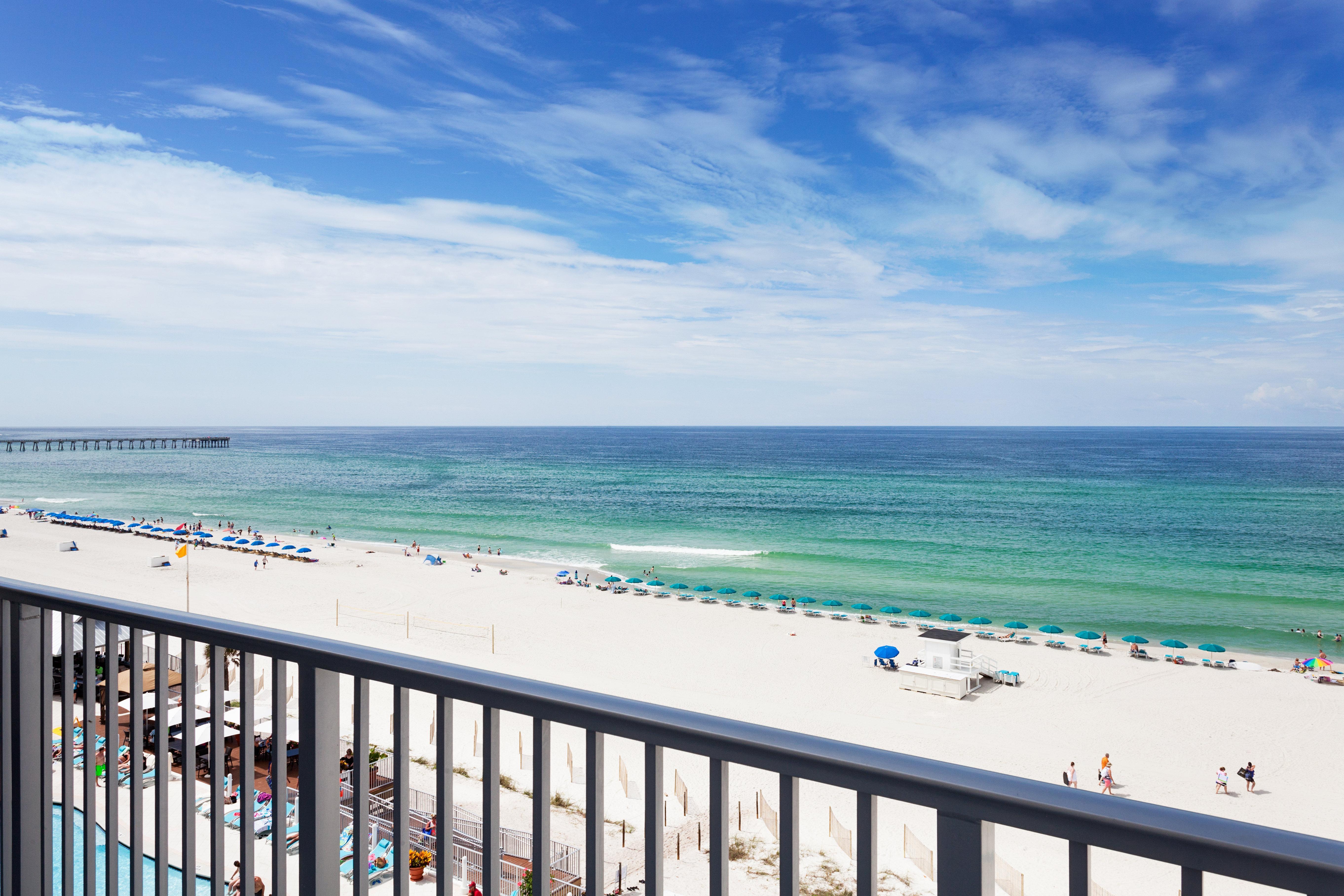 Holiday Inn Express & Suites Panama City Beach Beachfront By Ihg Экстерьер фото