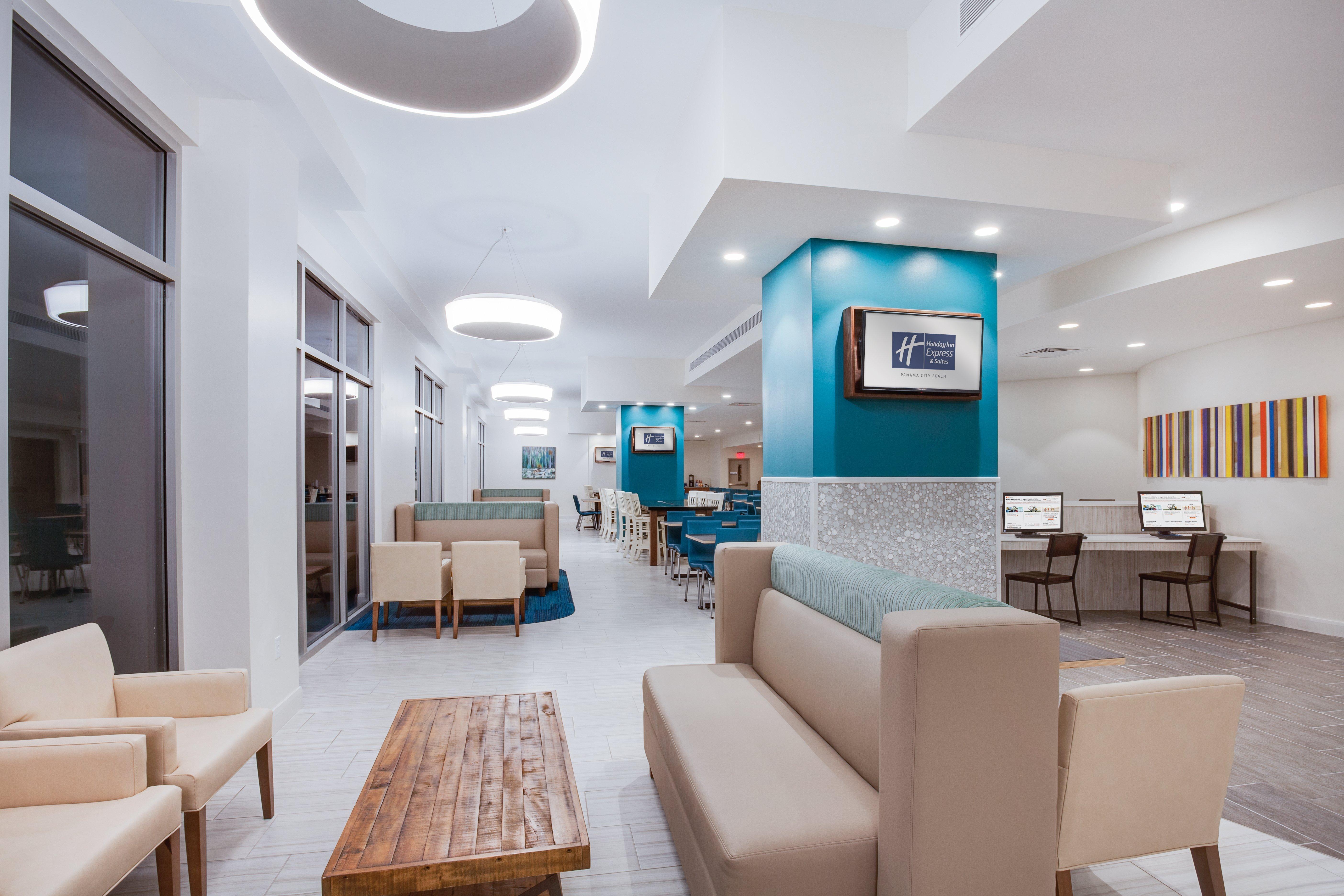 Holiday Inn Express & Suites Panama City Beach Beachfront By Ihg Экстерьер фото